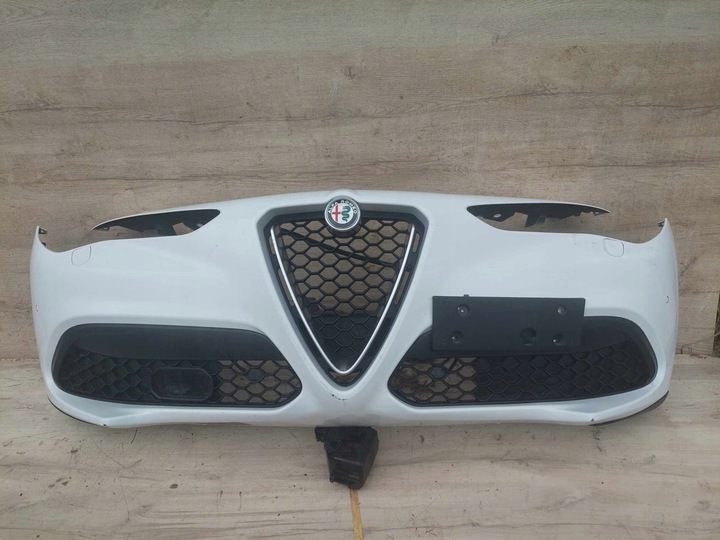 фото №1, Alfa romeo stelvio переднее бампер комплектный перед 4xpdc