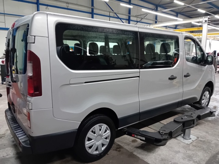 фото №8, Renault trafic пассажир 1jl/2jl/3jl/4jl 2019 - present дверь задние