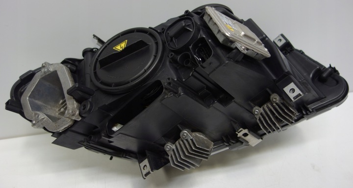 фото №14, Bmw 5 f10 f11 2010-2013 7203252 bixenon динамічний led лампи перед передні