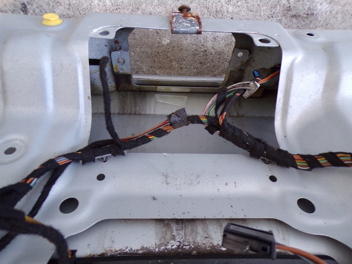 фото №8, Кришка зад задня mercedes w251 r клас lak 775