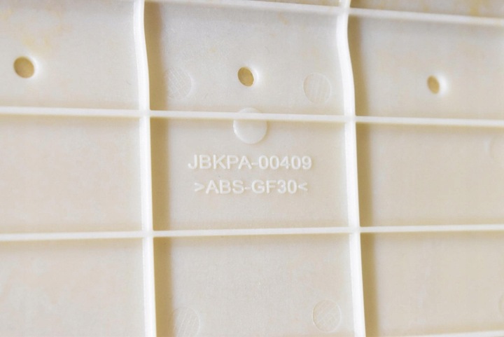 фото №15, Потолок солнцезащитные козырьки ручки лампочки освещение интерьера toyota bz4x 22-