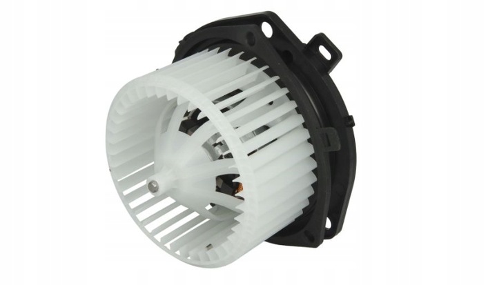 фото №1, Iveco daily 06- вентилятор интерьера