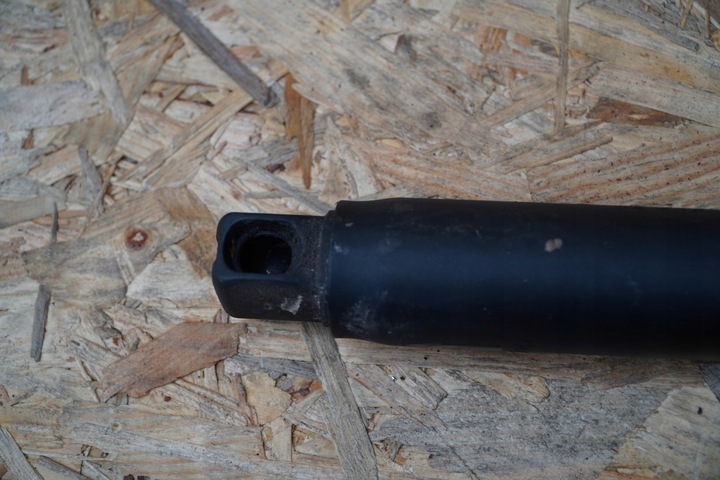 фото №11, Амортизатор крышки левый правый a2928900300 mercedes gle купе c292 w292 15-19