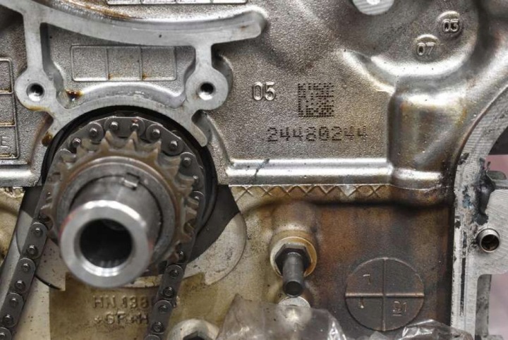 фото №7, Blok низ двигуна вал 9481011117r porsche cayenne 1 i 4.5 v8 турбіна 450 km