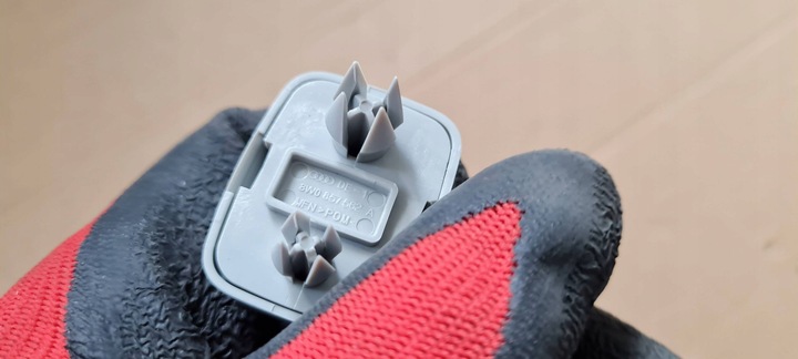 фото №6, Q3 83a держатель крепление козырёк 8w0857562a sline a4 b9 8w a5 8w