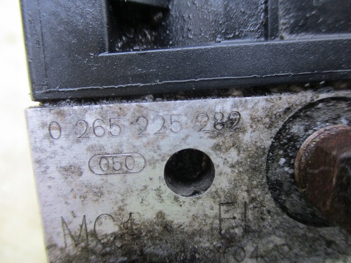 фото №5, Toyota avensis t25 насос abs 0265950129 0265225282