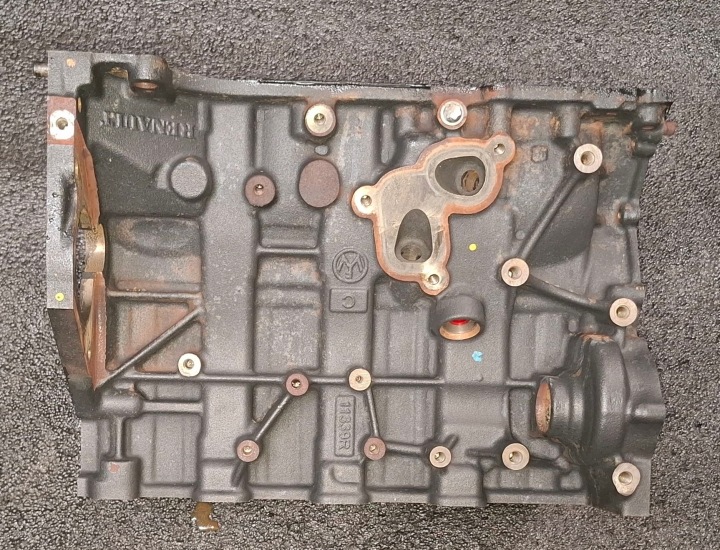фото №13, Блок  двигуна renault 2.3 dci biturbo m9tf716 11339r nissan