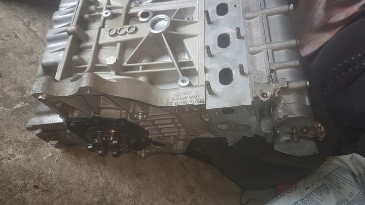 фото №5, Двигатель vw golf 5 1.6 16v blf