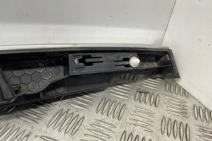 фото №11, Освітлення реєстрації bmw 7 f01, f02 7200035 3.0l дизель 180kw 2010