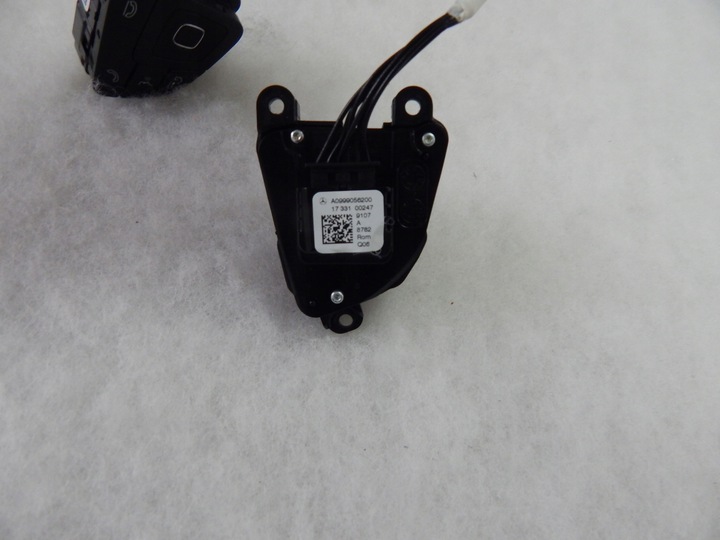 фото №7, Mercedes e213 w213 кнопки руль a0999056200 a0999056300