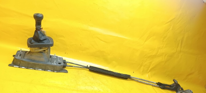 фото №1, Домкрат+ тросы golf v 1,9tdi 03-07r 1k0711061a