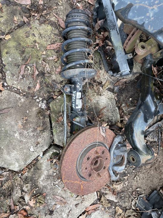 фото №1, Alfa romeo mito 1.3 kpl амортизатор mcpherson  поворотный кулак правые