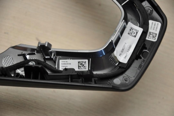 фото №8, Кнопки na кермо bmw 2' f44 gran купе 2021 62882351b