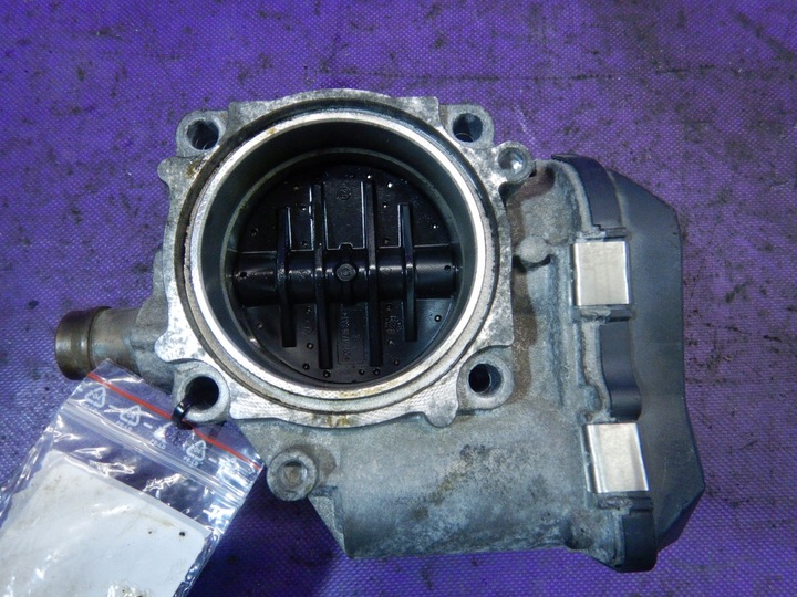 фото №5, Bmw f10 528ix 2,0 n20 дросельна заслінка 13547588625-03 a2c83786800 7588625