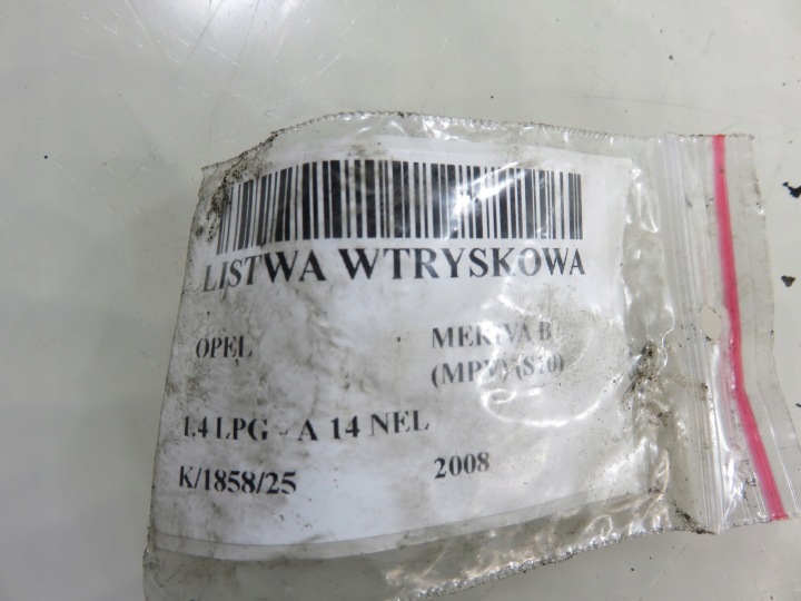 фото №10, Паливна рейка  opel meriva b 1.4 55577580 0280158205 0280158267 a 14 nel