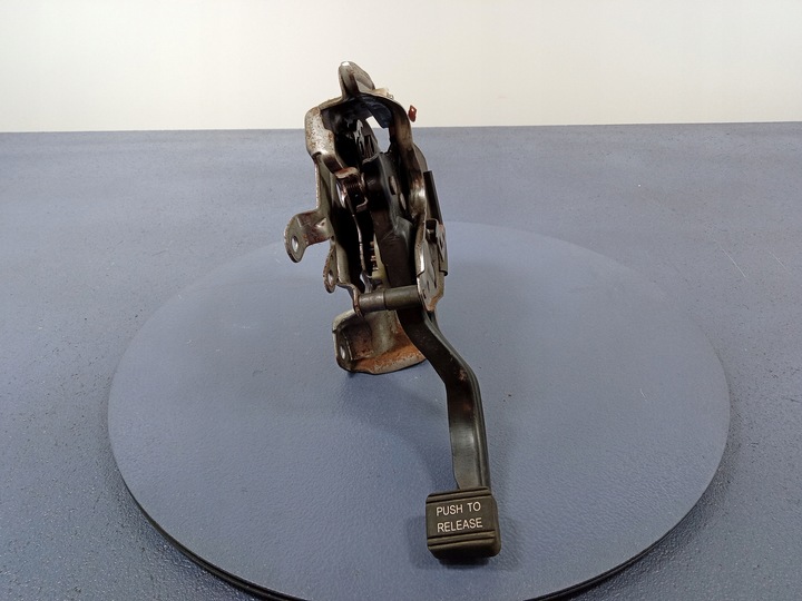 фото №1, Grand cherokee wk2 педаль гальма стояночного