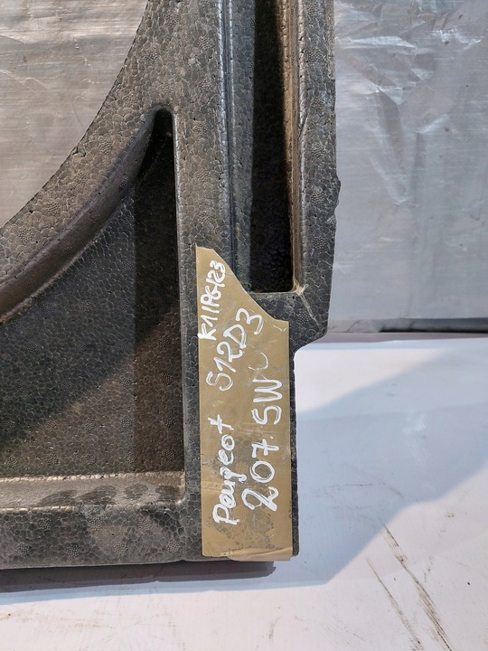 фото №10, Пінополістирол вкладка багажника peugeot 207 sw