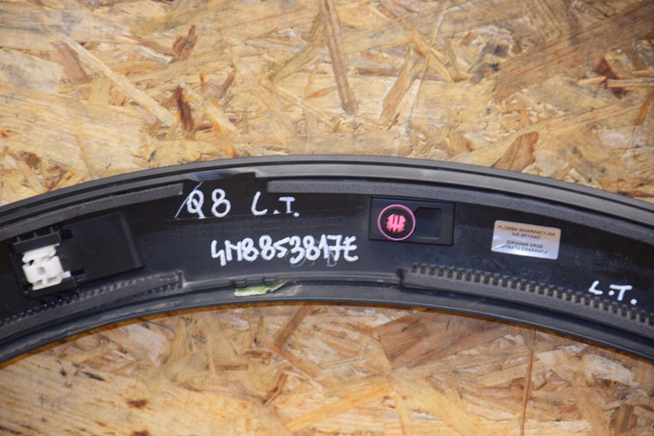 фото №12, Планка накладка крила правий зад audi q8 s-line 22r ly9t ідеальний стан оригінал