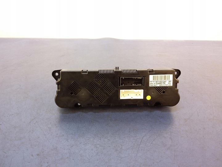 фото №2, Ford mondeo mk4 панель воздуховод климат 7s7t18c612ah