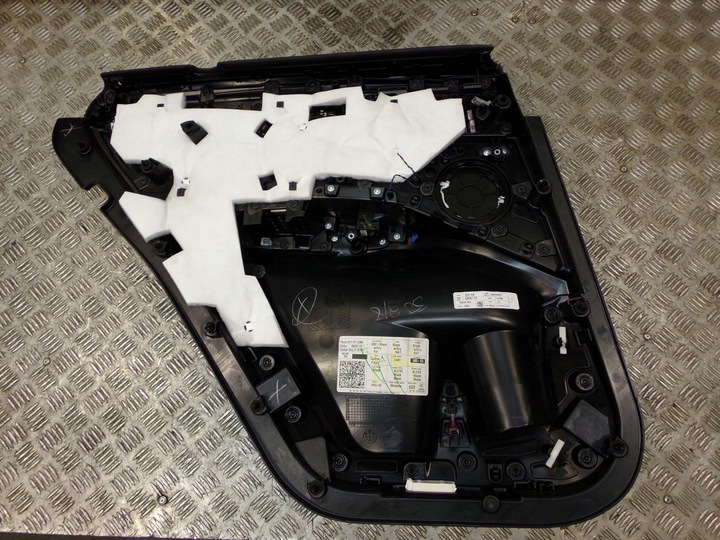 фото №14, Bmw x3 g01 x4 g02 обивка боковина дверь перед зад