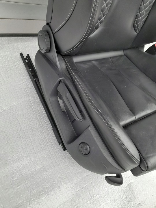 фото №6, Audi a3 s3 8v сиденье пассажира кожа стёганая белая nić з підігрівом