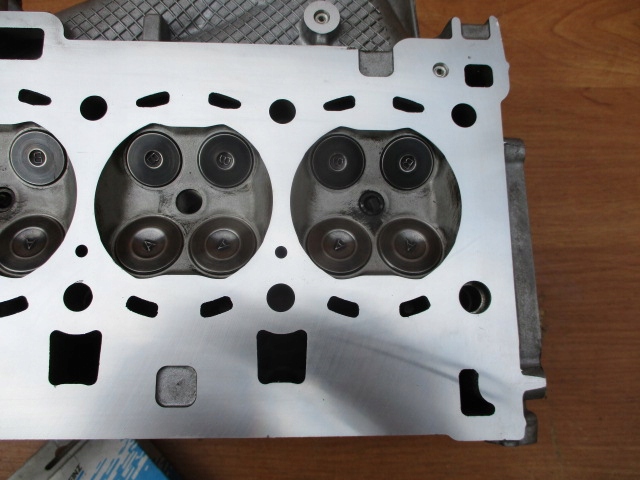 фото №8, Ford fiesta 1.1 12v головка rfe3bg-6090 c po szlifierni восстановленная 5xy