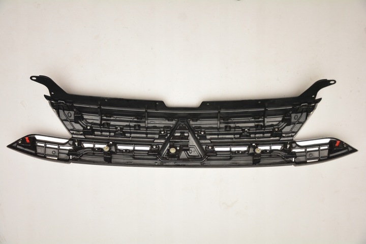 фото №6, Решётка решётка радиатора бампера mitsubishi outlander iii оригинал !!!