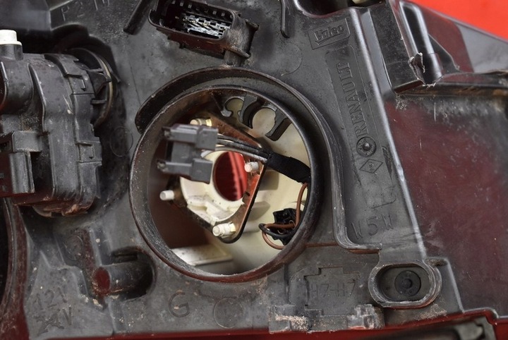 фото №8, Фара левый лампа перед uk 89902928 renault megane scenic 3 iii 09-16