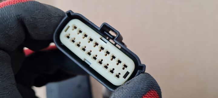 фото №6, Mustang vi рестайлінг gt штекер роз'єм з'єднувач 14 pin ford