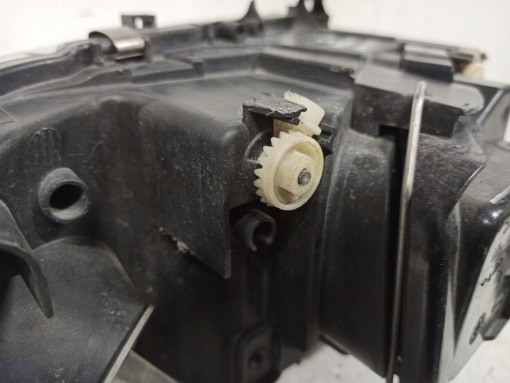 фото №13, Audi a4 b6 cabrio лампа права передня 8h0941004p