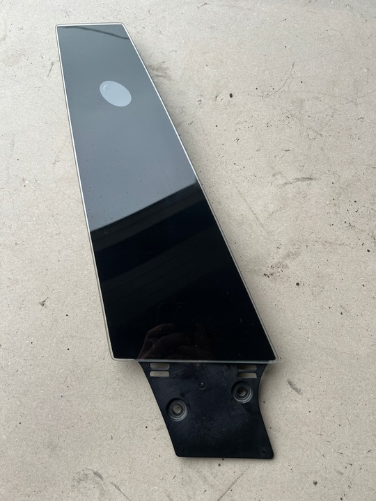 фото №1, Tesla s стекло планка наружная стойка среднего правая з камера