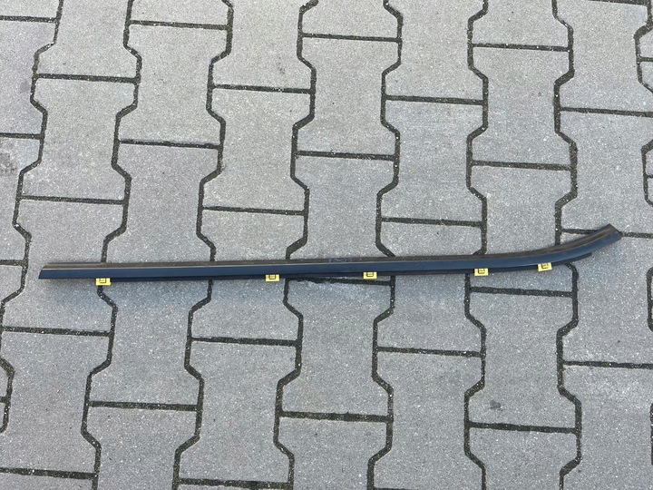 фото №1, Hyundai i30 hb планка накладка левый зад 2007-09r