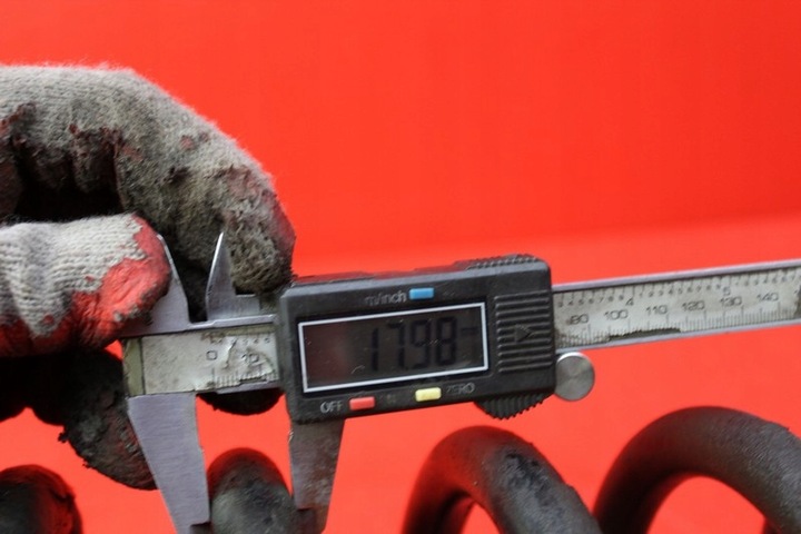 фото №5, Пружина зад задня kia carnival 1 i 2.9 crdi 144 km рестайлінг 02-06