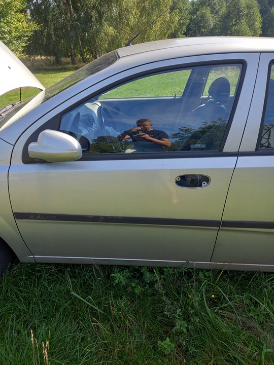 фото №11, Дверь правые задние daewoo kalos 2004