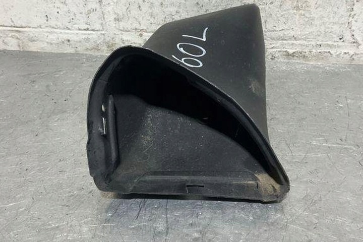 фото №8, Другие запчасти кузов bmw 5 e60 7896587 3.0l бензин 2009