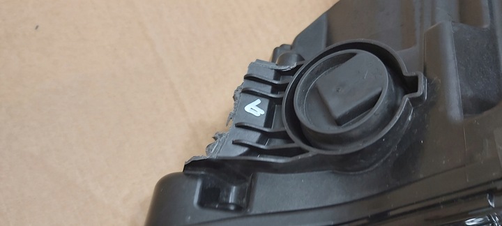 фото №14, Лампа права перед передня audi e-tron digital matrix light 4ke941036d