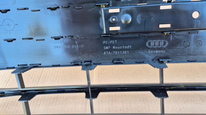 фото №13, Решітка радіатор решітка радіатора audi a4 b9 8w0 8w 15-19 чорний oem номер 8w0853651br ab нова