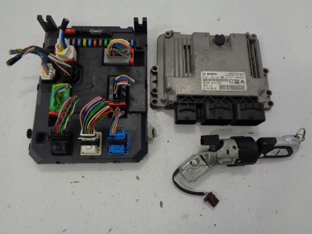 фото №1, Citroen ds3 1.6 vti комп'ютер набір стартовий