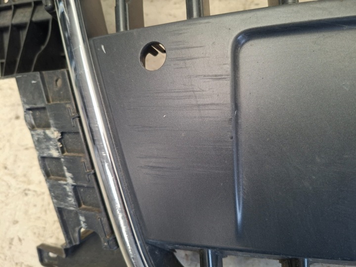 фото №9, Решітка радіатора audi q3 8u0 2011-2015r. 8u0853653h