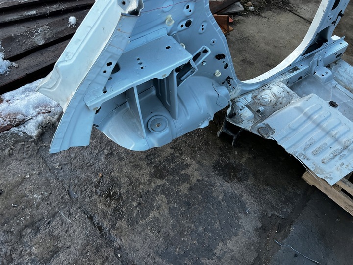 фото №4, Чверть довга крило обшивка стійка поріг лівий зад dacia sandero iii 3