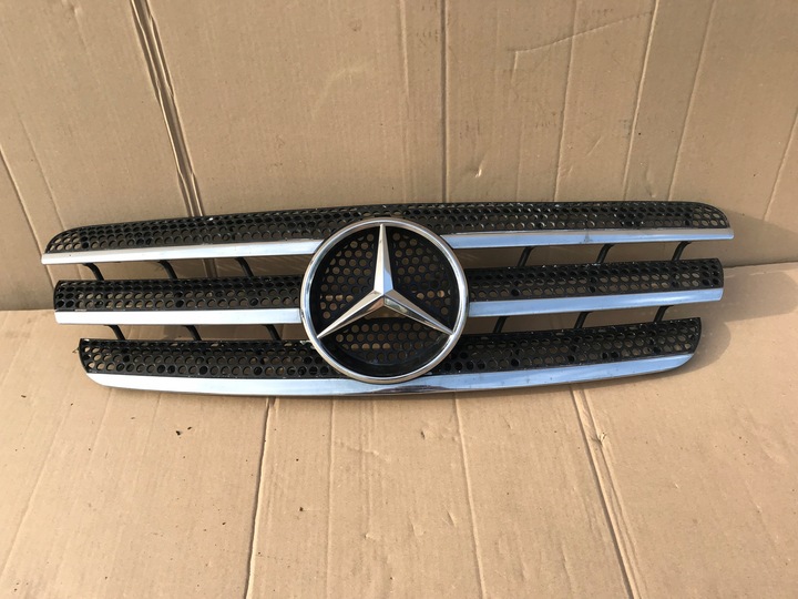 фото №1, Mercedes ml w163 рестайлинг решётка радиатора решётка радиатор