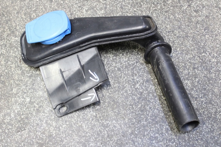 фото №1, Porsche macan заливна горловина рідини склоомивача 95b955452a