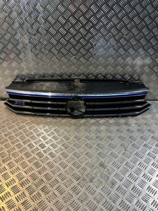 фото №1, Решётка радиатора решётка радиатор vw passat b8 gte 3g0853653b