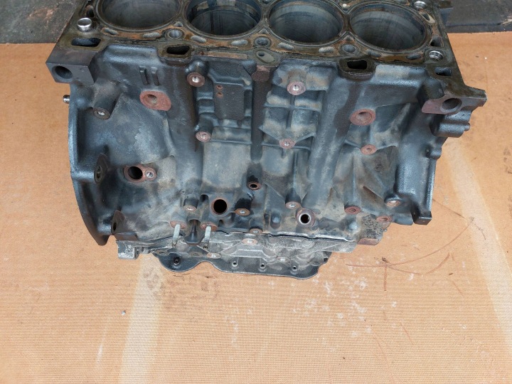фото №11, Renault 2.0 dci m9r p814 2011r блок двигателя