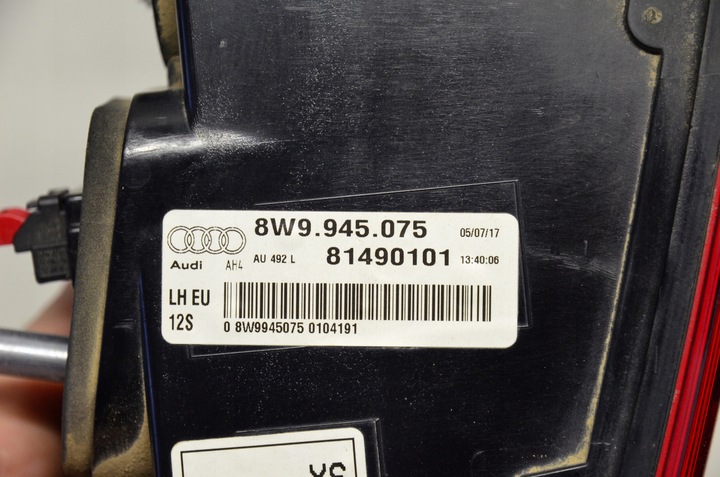 фото №9, Audi a4 b9 8w9 лампы задние 8w9945076 075 070 069