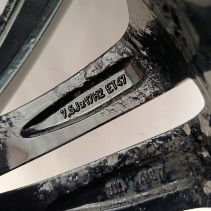 фото №13, Диск vw passat b7 3aa 17 дюймів 7.5j et47 3aa601025g