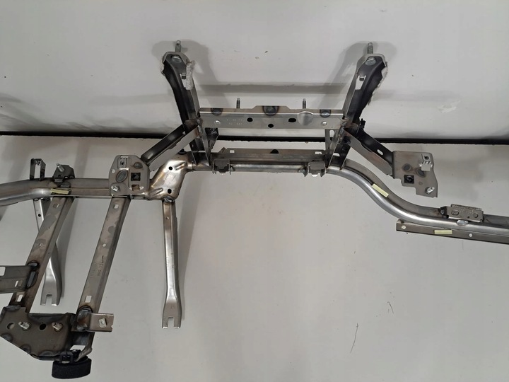 фото №16, Bmw x4 g02 2023 элементы крепежные