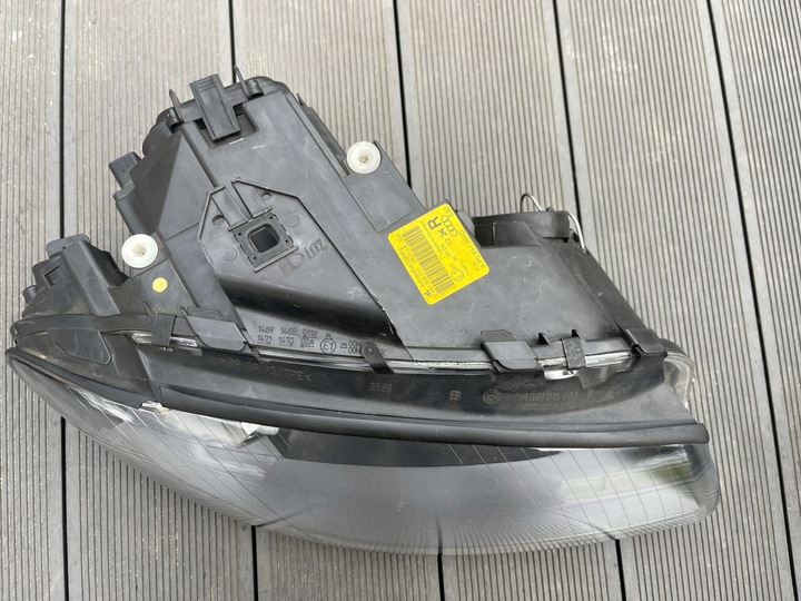 фото №8, Audi a3 8p лампа комплект правая левая передняя ксенон eu 8p0941004d 8p0941003d