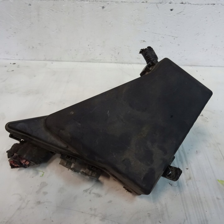 фото №1, Subaru legacy 4 коробка запобіжників mb100200b