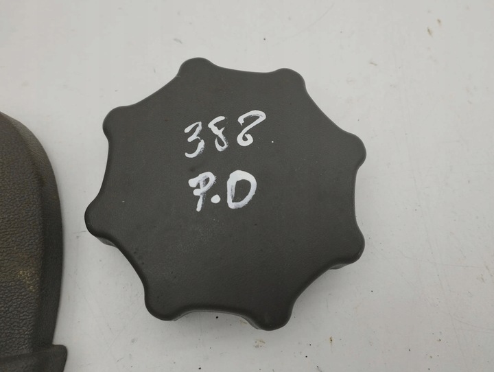 фото №7, Audi a2 2000 права сторона обшивка сидіння